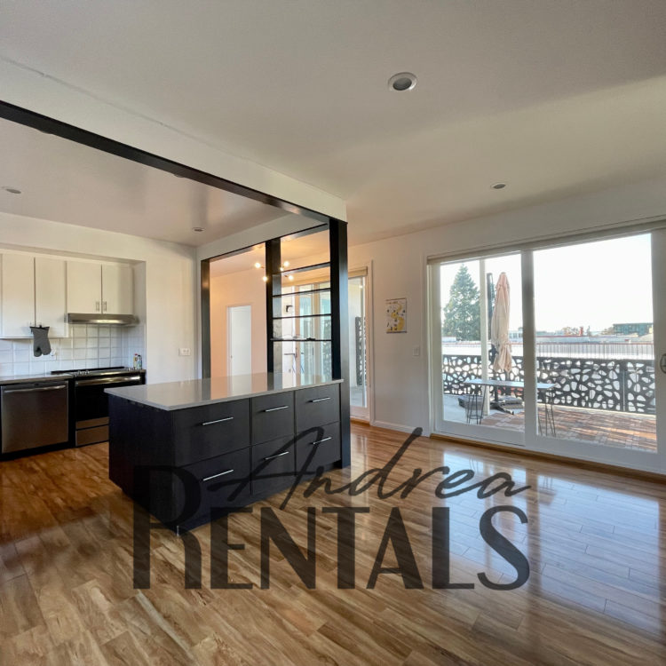 Spacious 3br/2ba penthouse with 2 large private patios in fantastic location!