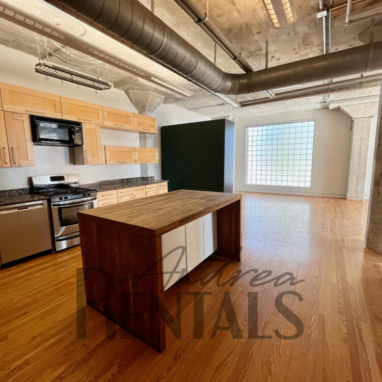 Modern, stylish live/work loft in Jack London Square available!